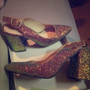 "Peacock" glitter pumps Size 10